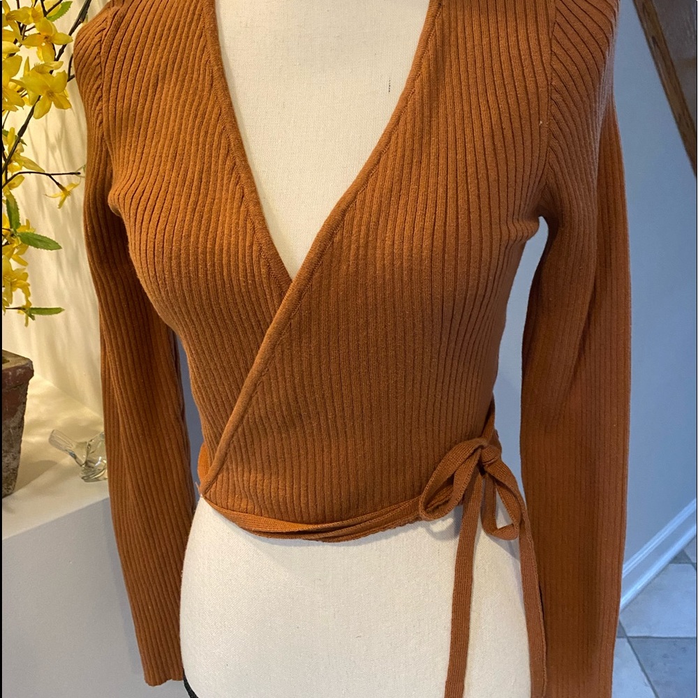 Forever 21 ribbed Top Size L